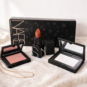 NARS Instant Stardom Mini Face Set Banned Red Lipstick + Blush + Setting Powder